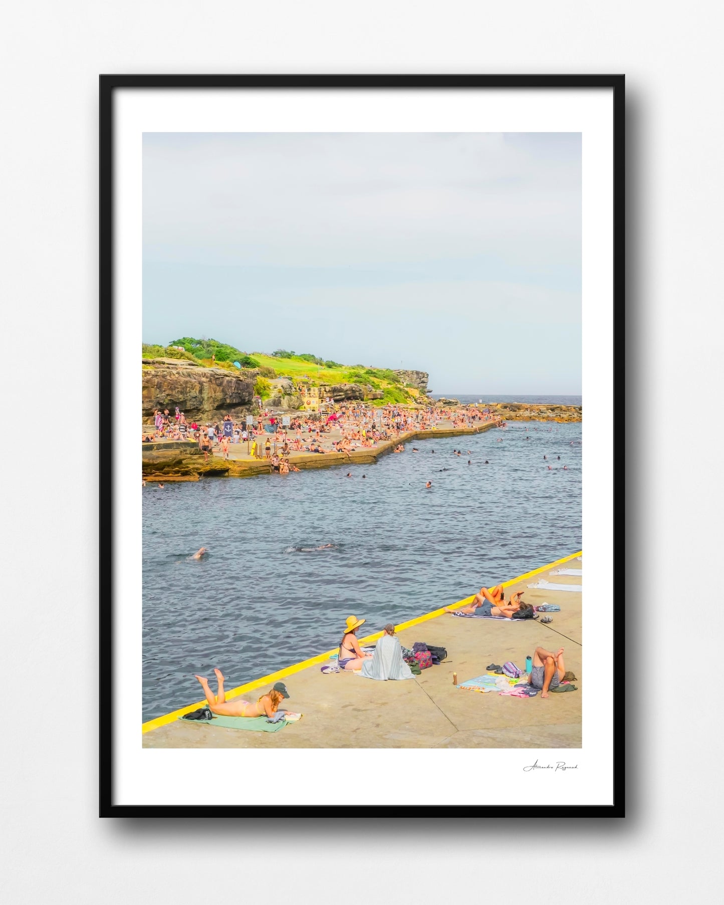 CLOVELLY YELLOW LINE