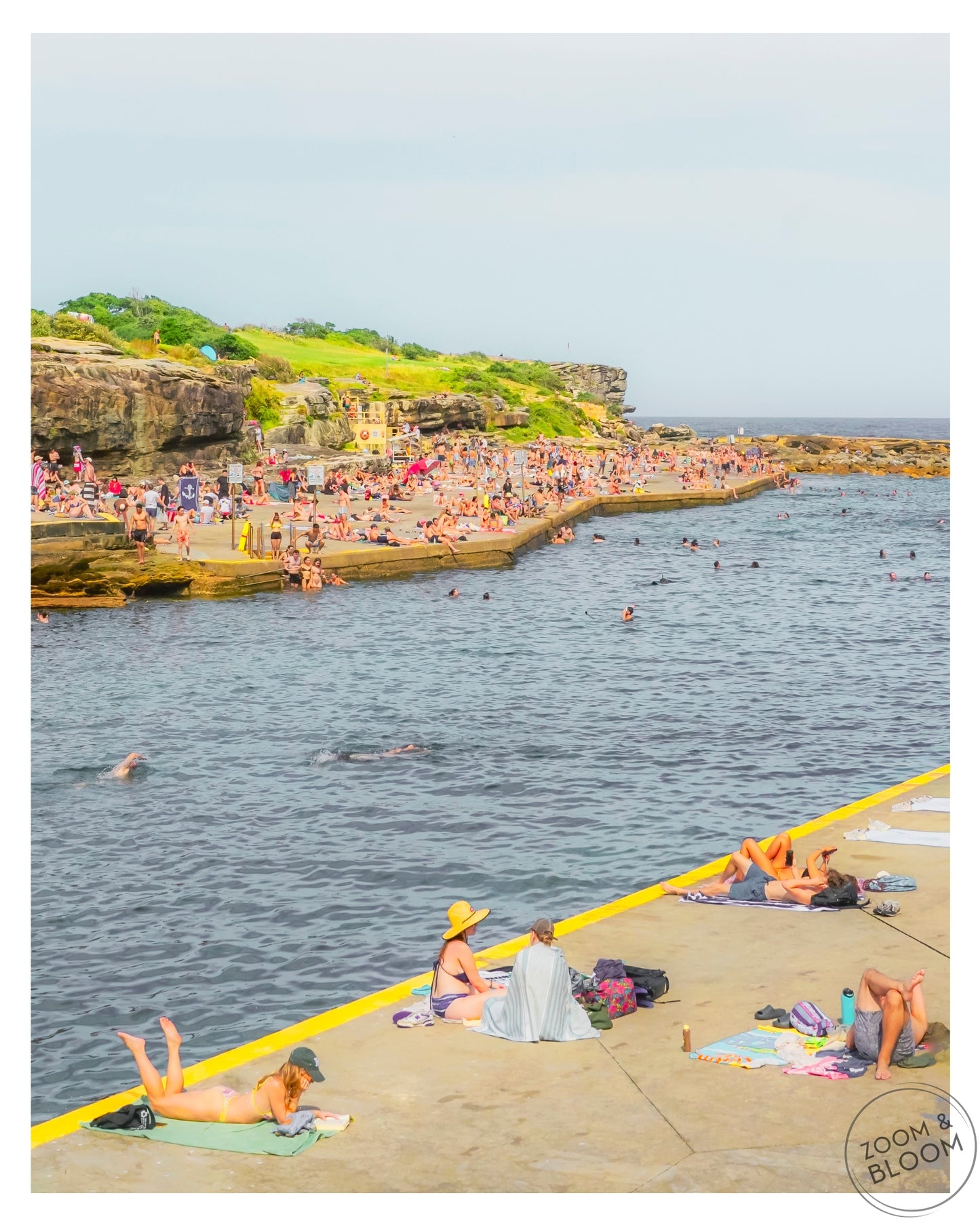 CLOVELLY YELLOW LINE