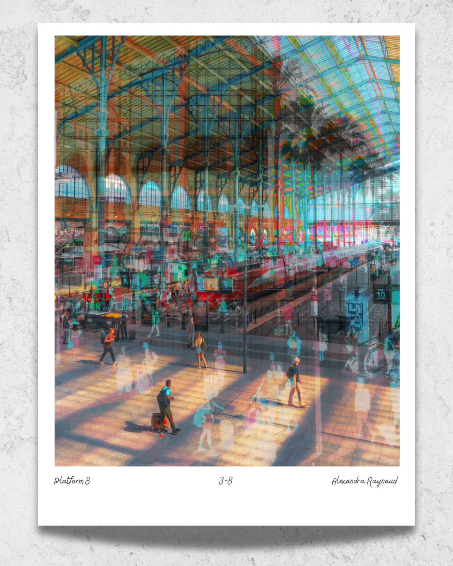 RUSH HOURS - PLATFORM 8 - GARE DU NORD,  PARIS, 2023.