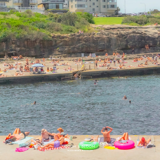 CLOVELLY DONUTS